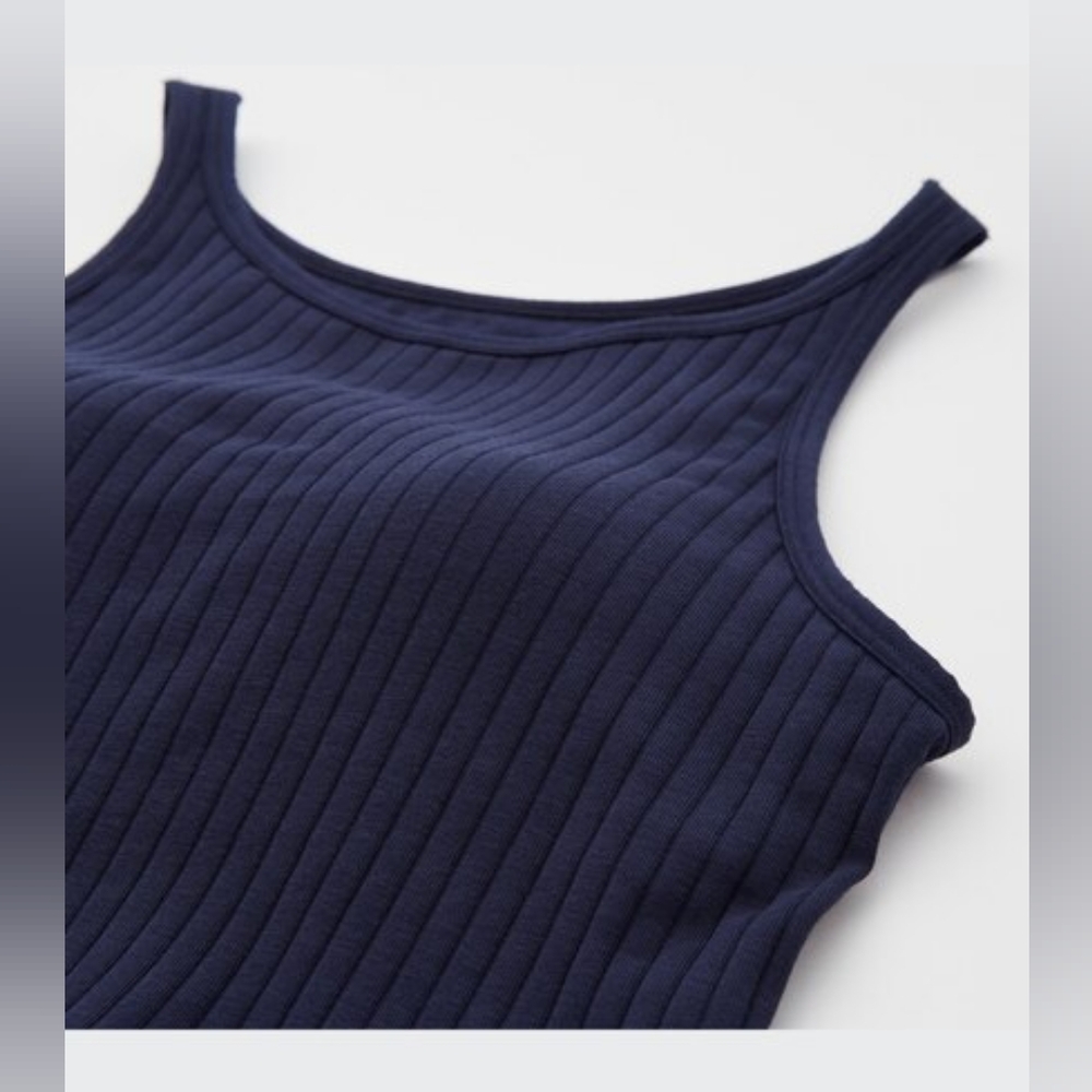 Uniqlo Ribbed Cropped Bra Sleeveless Top Navy Small